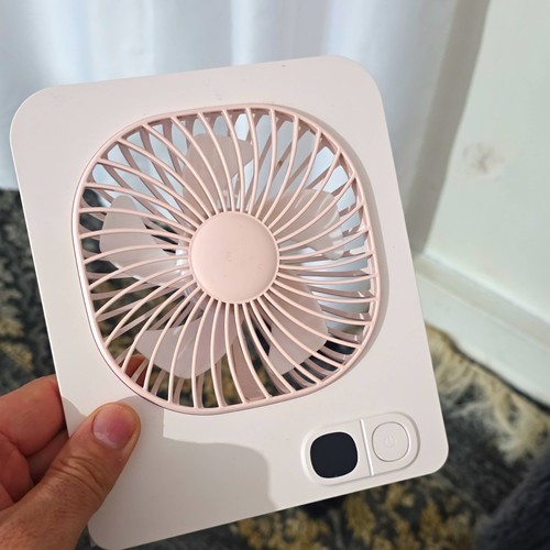 Pink usb table - usb, fan