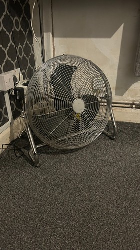 Table fan for - uses,